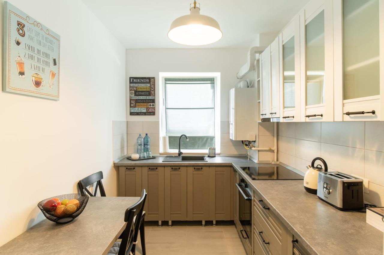 East Side Living & Terrace Leilighet Braşov Eksteriør bilde